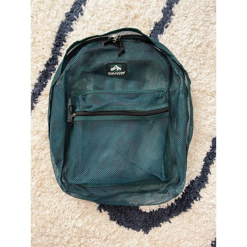 TRAILMAKER EQUIPMENT Green Net Mesh Backpack Adjustable strap front pocket